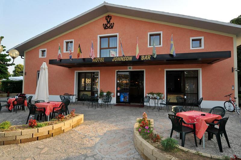 Hotel Johnson Πεσκιέρα ντελ Γκάρντα Εξωτερικό φωτογραφία