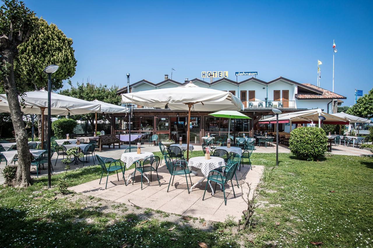 Hotel Johnson Πεσκιέρα ντελ Γκάρντα Εξωτερικό φωτογραφία
